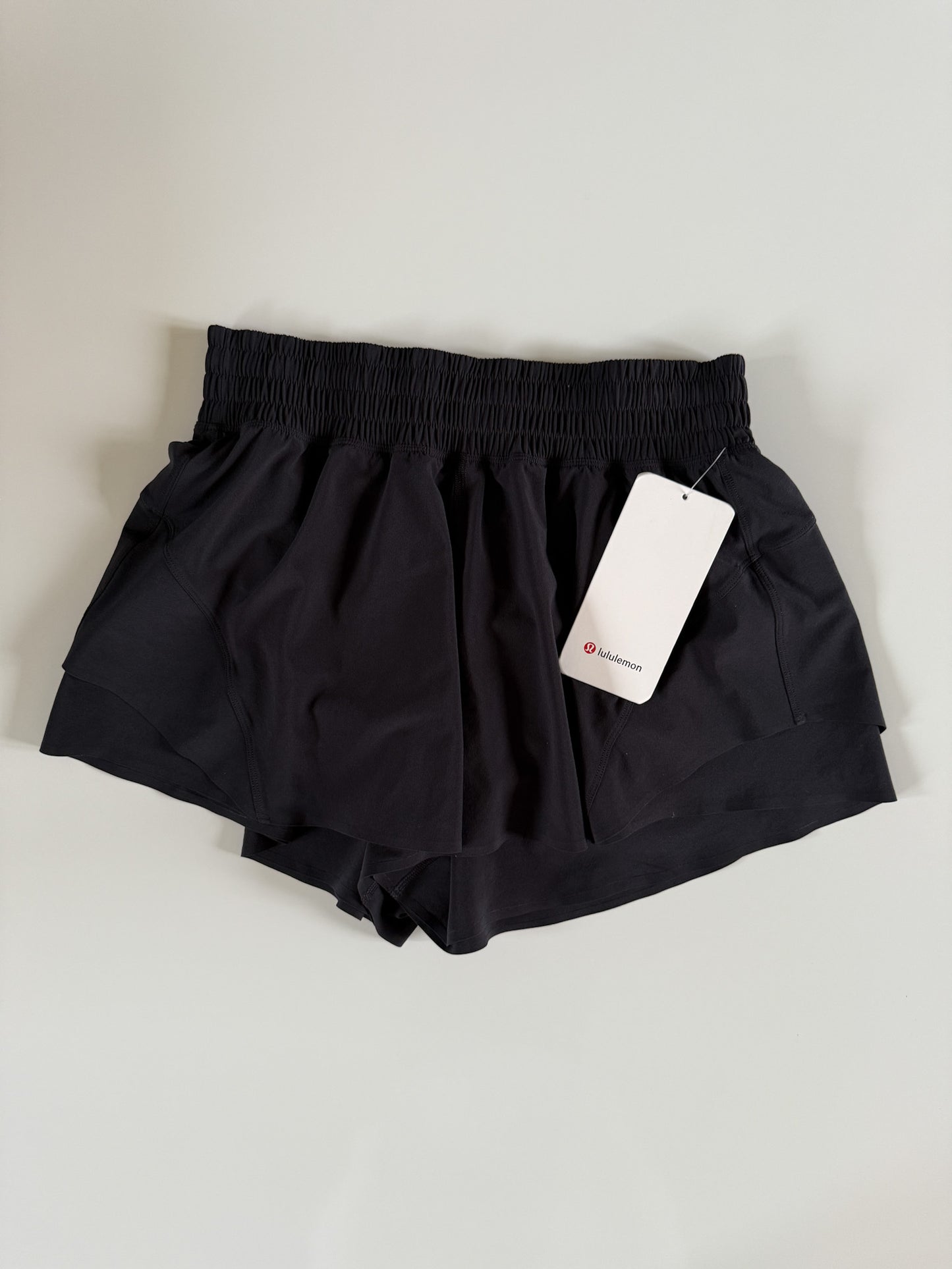 XXS,S,M NWT HIGHRISE Black Shake It Out Short 2.5"