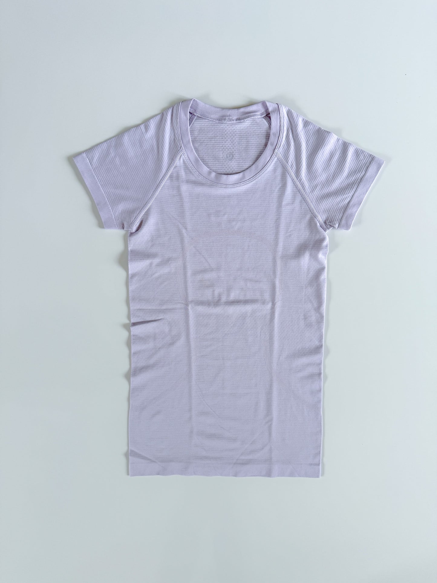 Size 2 Lilac Smoke Swiftly Tech Short Sleeve 2.0
