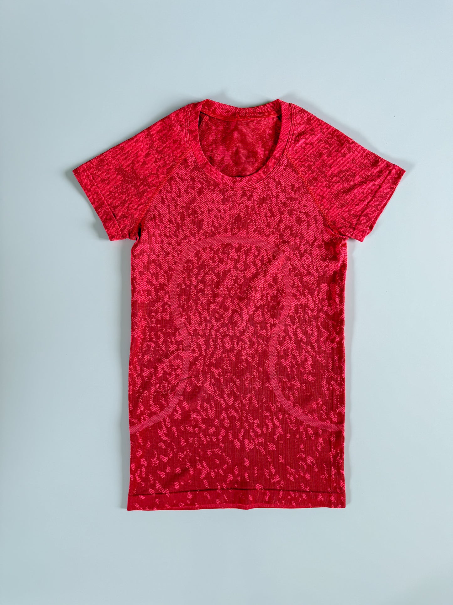 Size 0 RARE Red Cheetah Swiftly Tech Short Sleeve