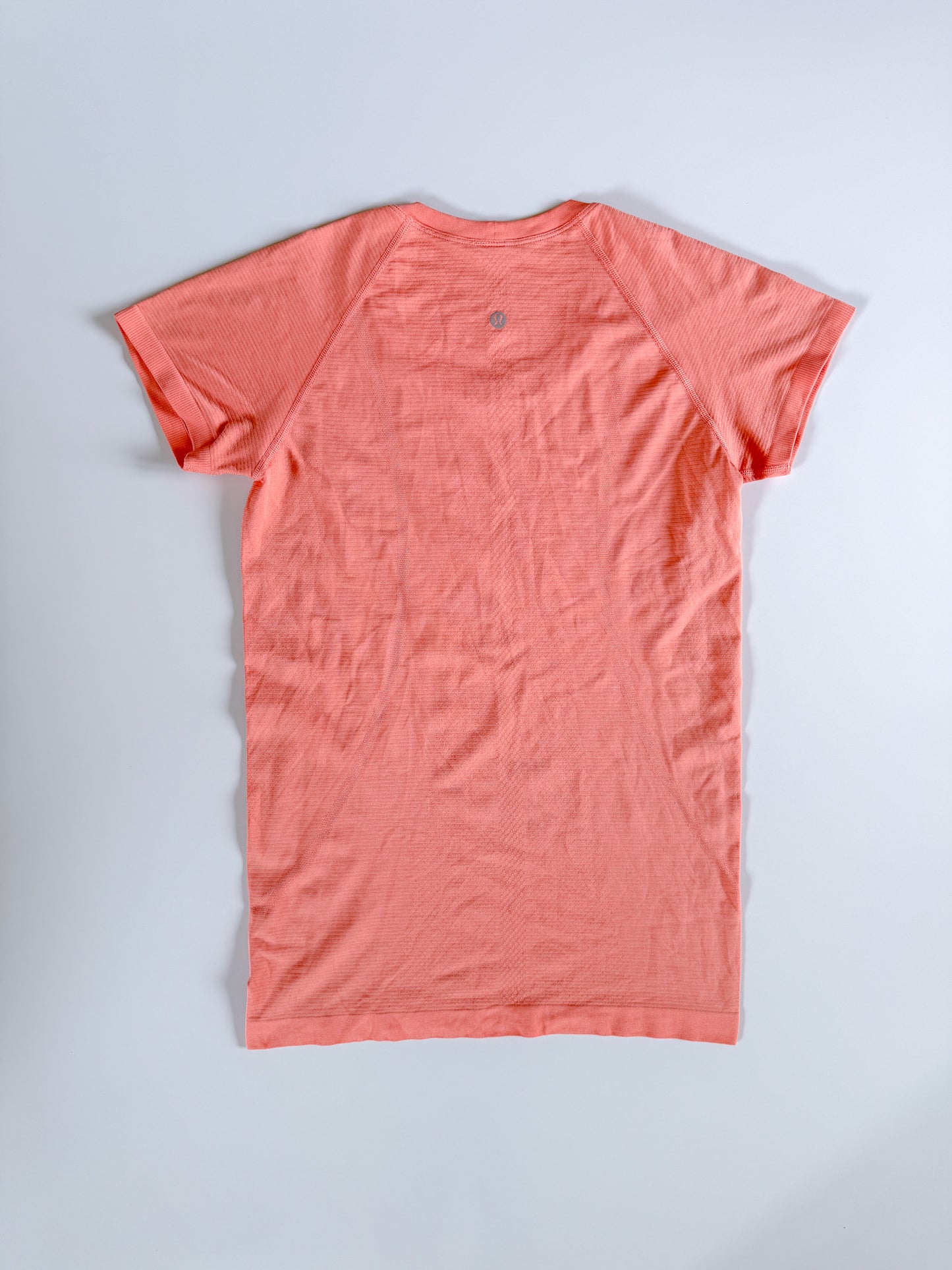 Size 8 Sunny Coral Swiftly Tech Short Sleeve 2.0