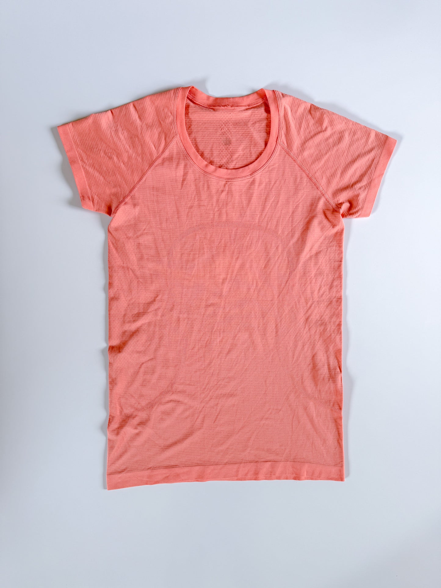 Size 8 Sunny Coral Swiftly Tech Short Sleeve 2.0