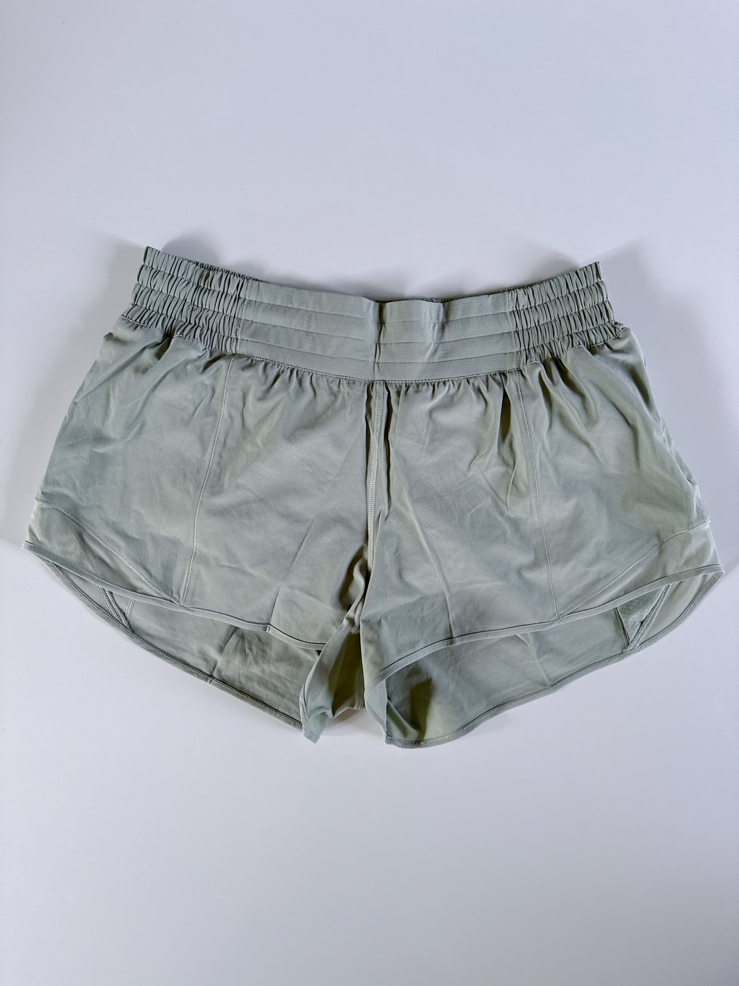 Size 10 HIGHRISE Fog Green Hotty Hot 2.5"