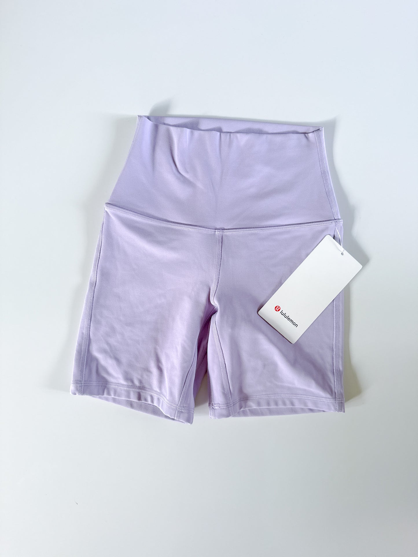Size 2 Lavender Align Short 6"