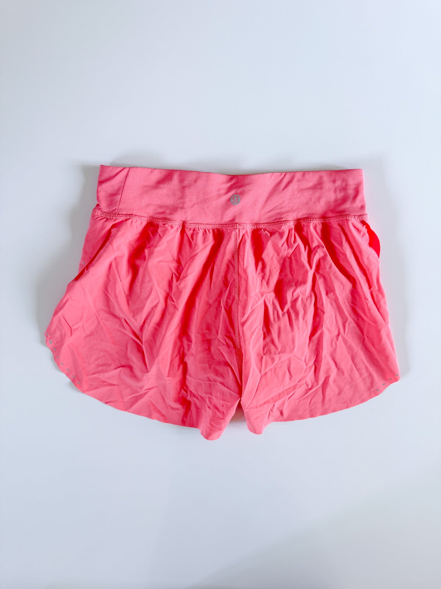 Size 8 Raspberry Cream Find Your Pace Short 3"