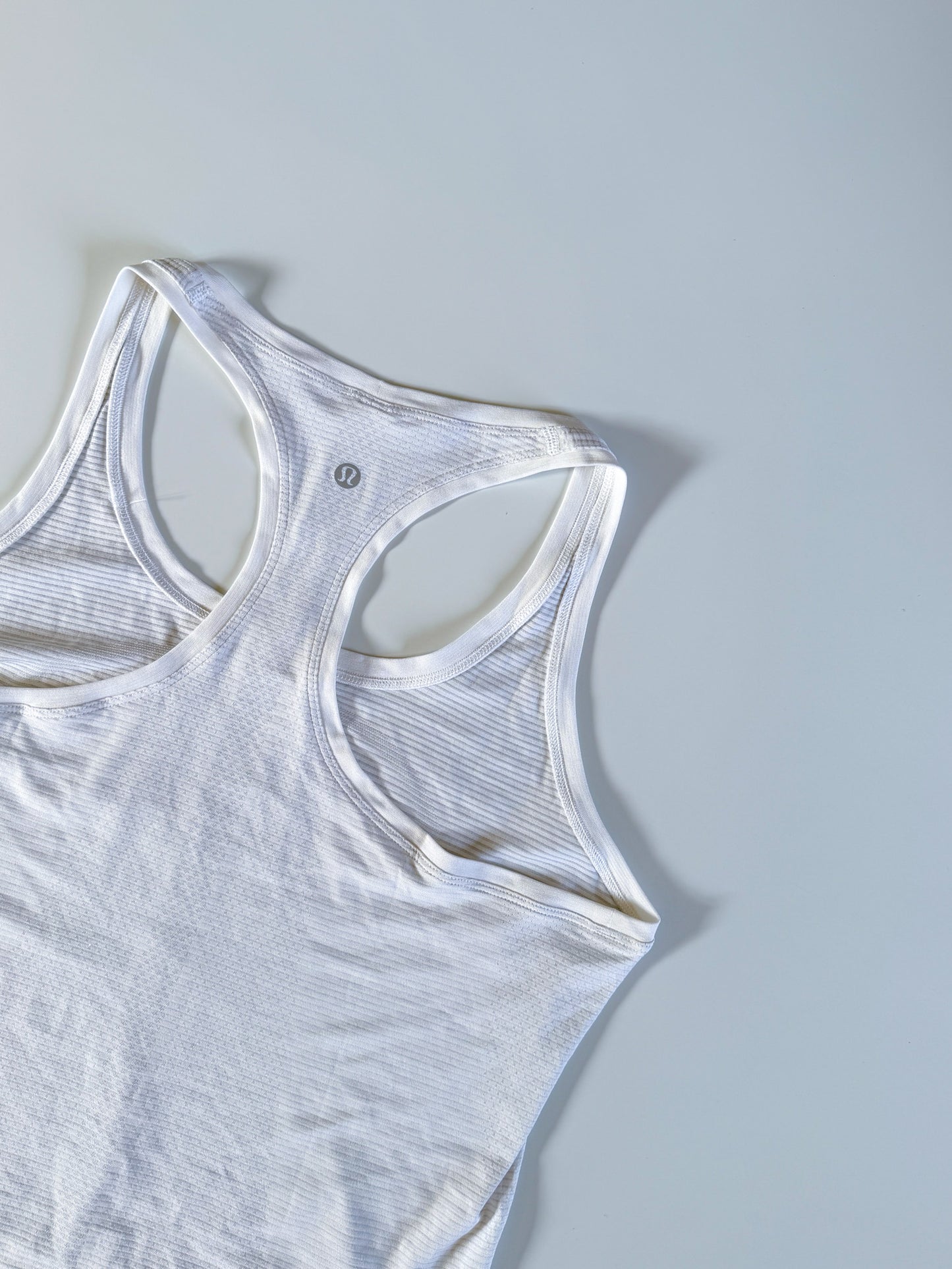 Size 10 White Swiftly Tech Tank 2.0 race