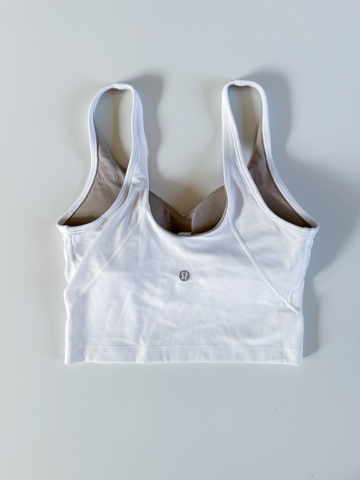 Size 4 White Align Tank flaw