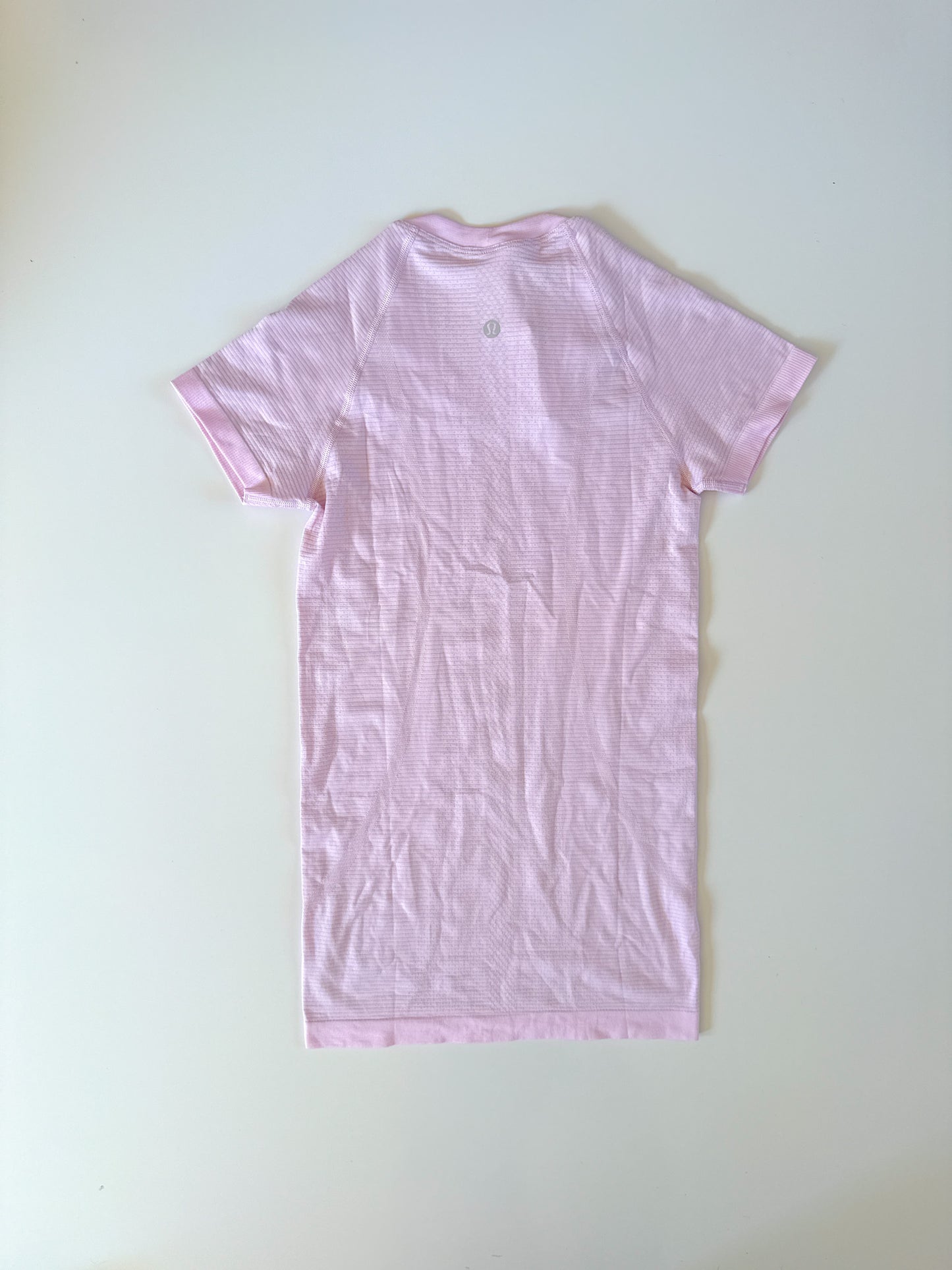 Size 2 Pink Organza Swiftly Tech Short Sleeve 2.0
