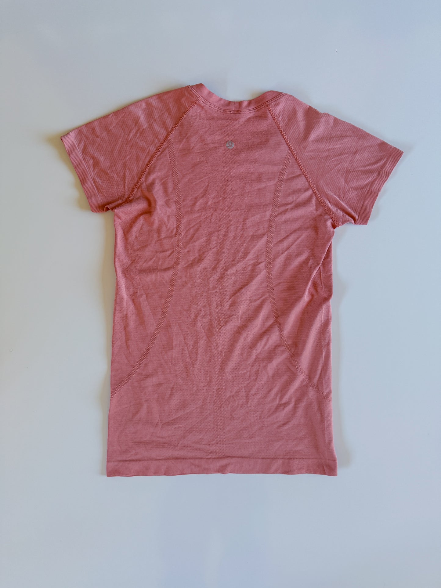 Size 2 Pink Savannah Swiftly Tech Short Sleeve 2.0