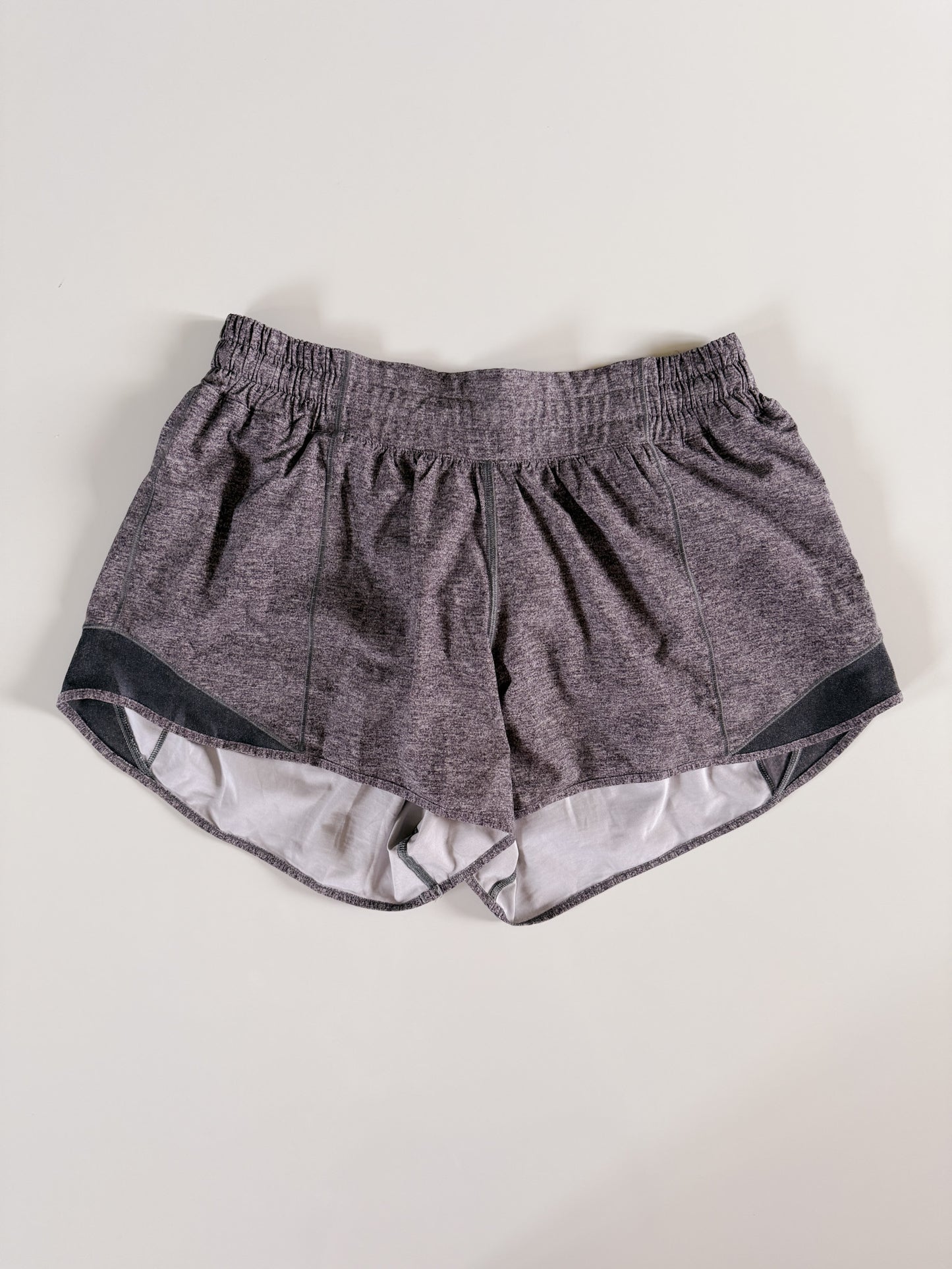 Size 8 Gray Hotty Hot 4"