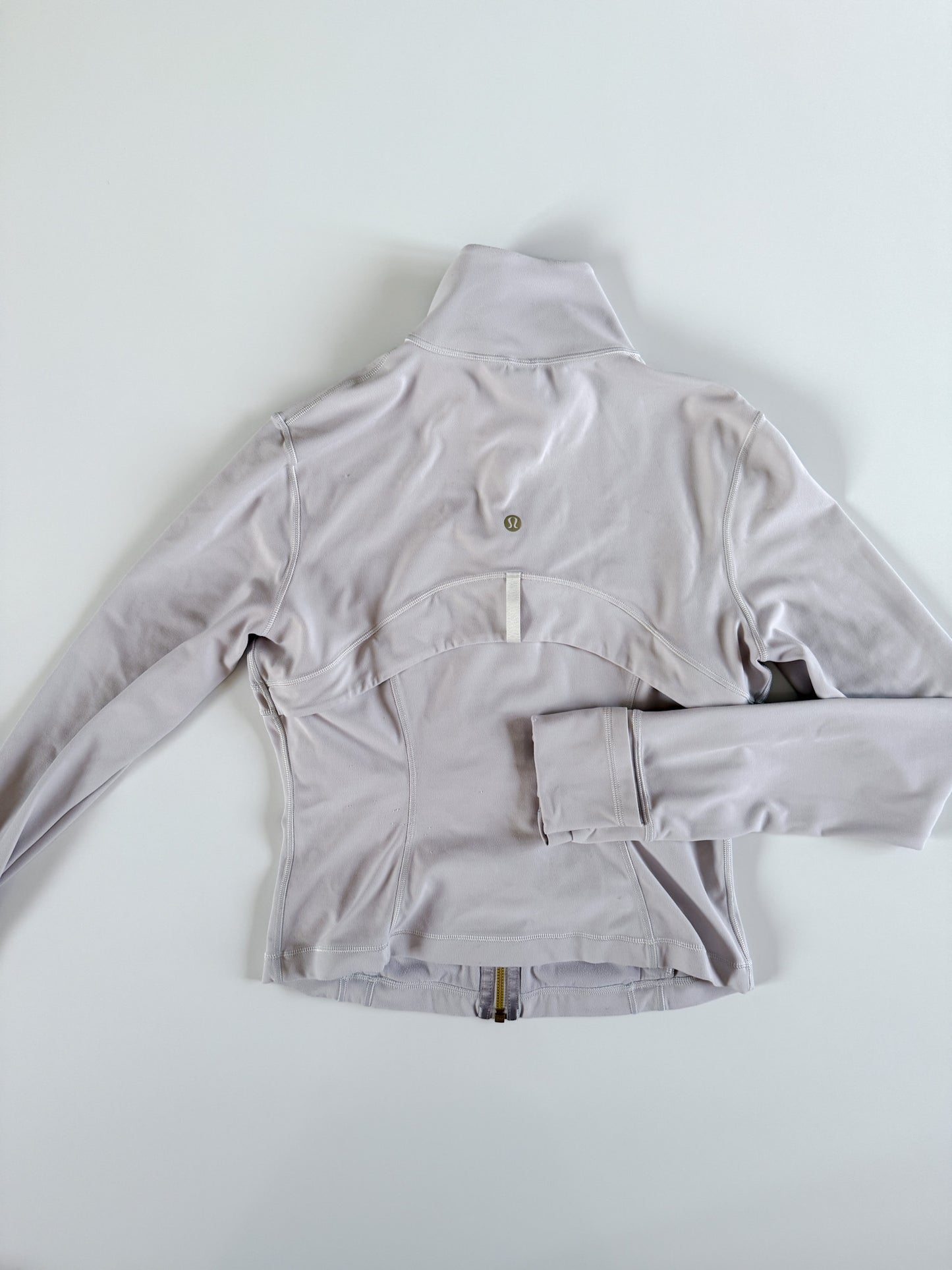 Size 8 Gray/Gold Cropped Define Jacket