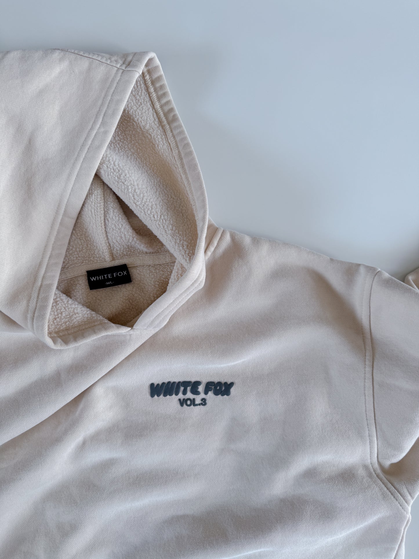 M/L White Fox Hoodie