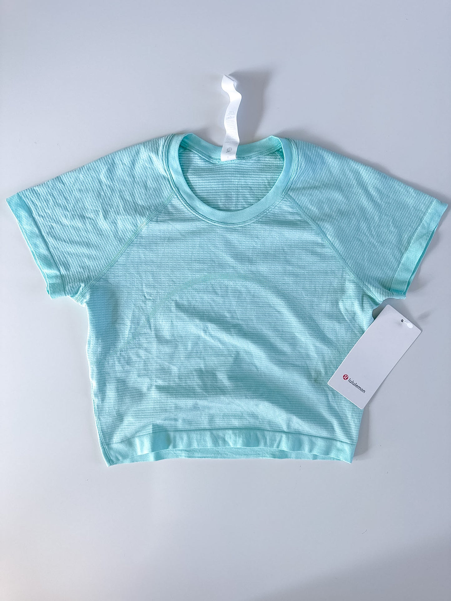 Size 8 NWT Ideal Mint Swiftly Tech Short Sleeve 2.0 Crop