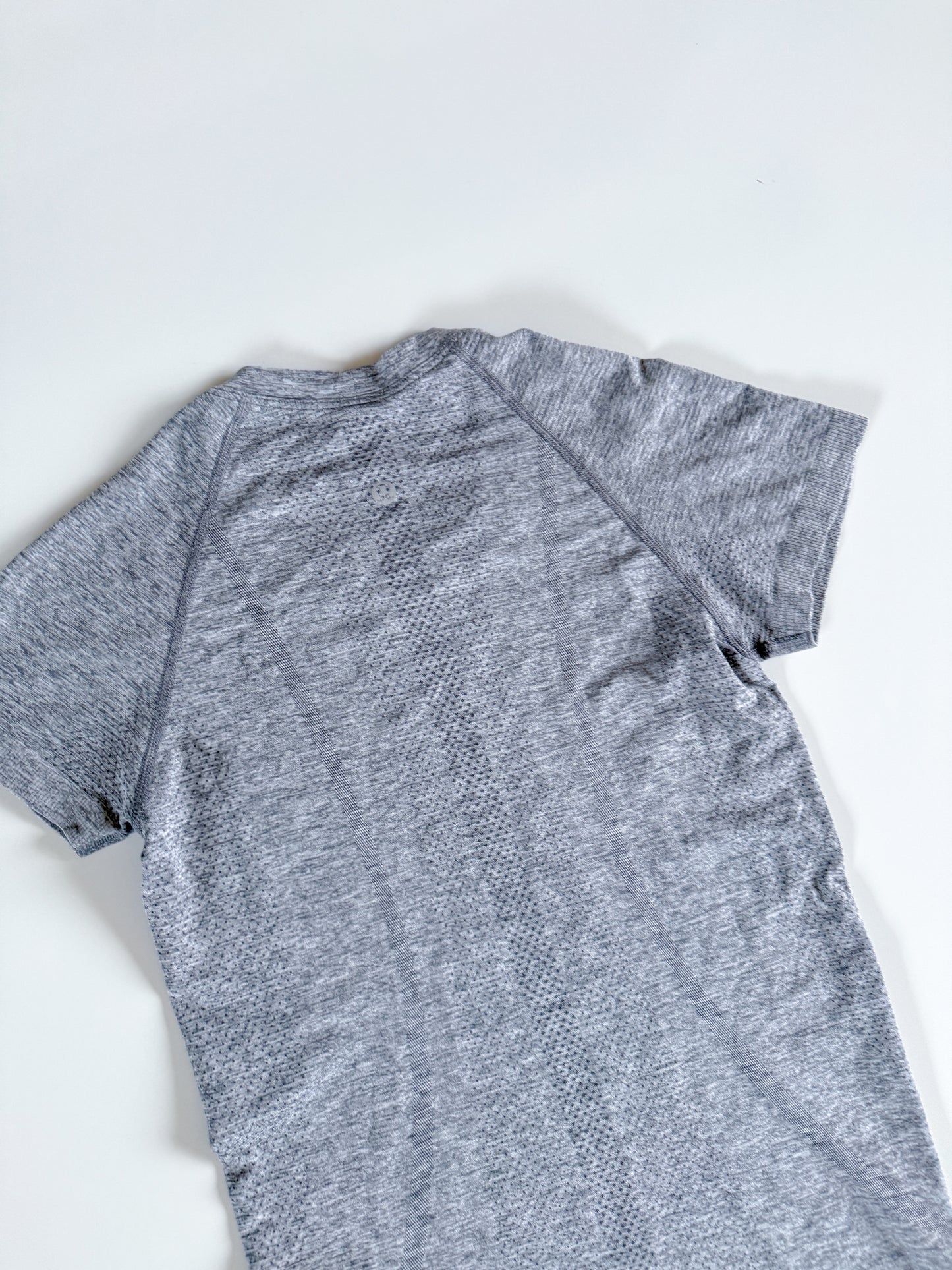 Size 4 Gray Swiftly Tech Short Sleeve 2.0