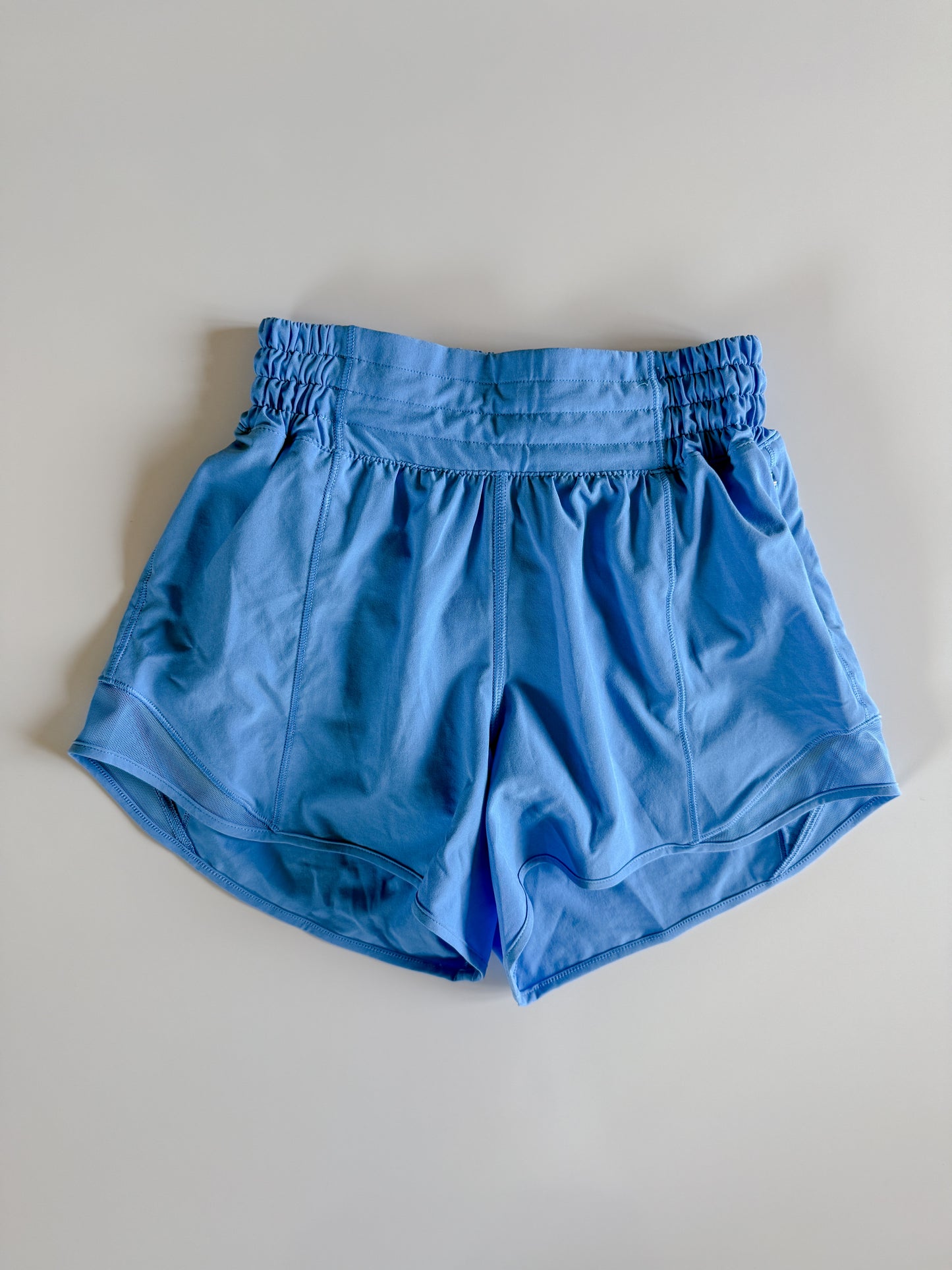 Size 4 HIGHRISE Aero Blue Hotty Hot 4"