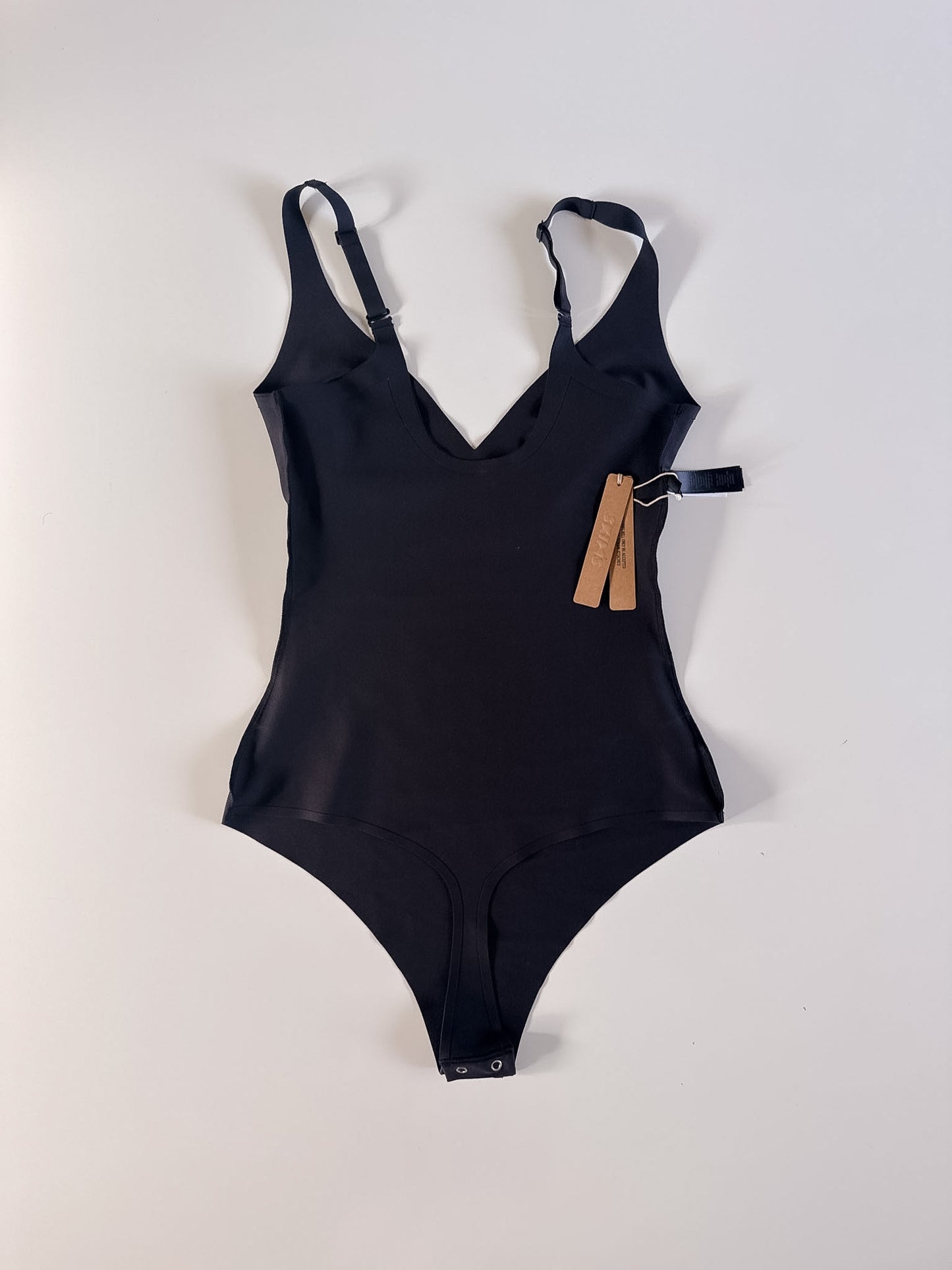 Large SKIMS NWT Plunge Bodysuit
