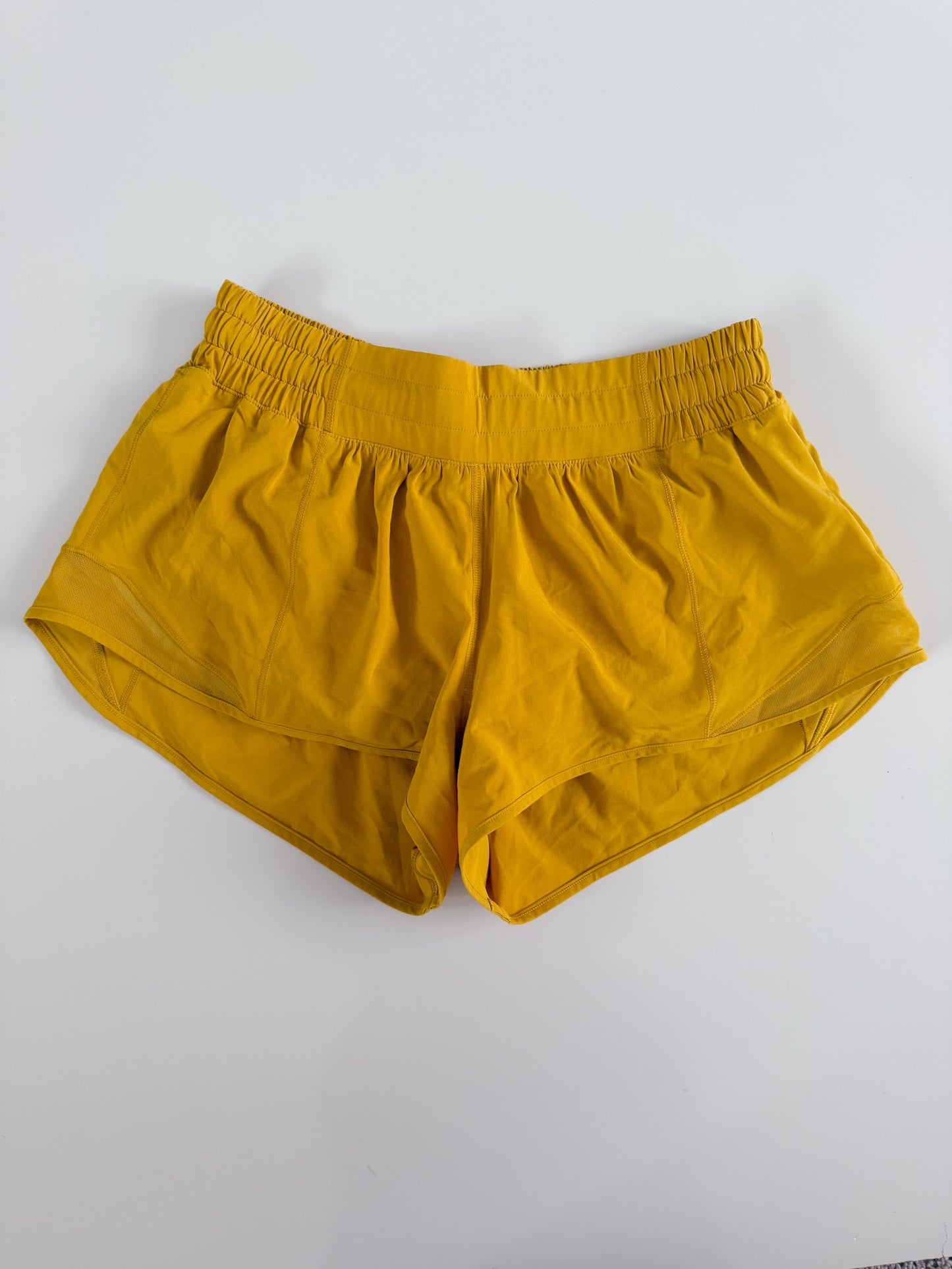 Size 6 Fools Gold Hotty Hot 2.5"