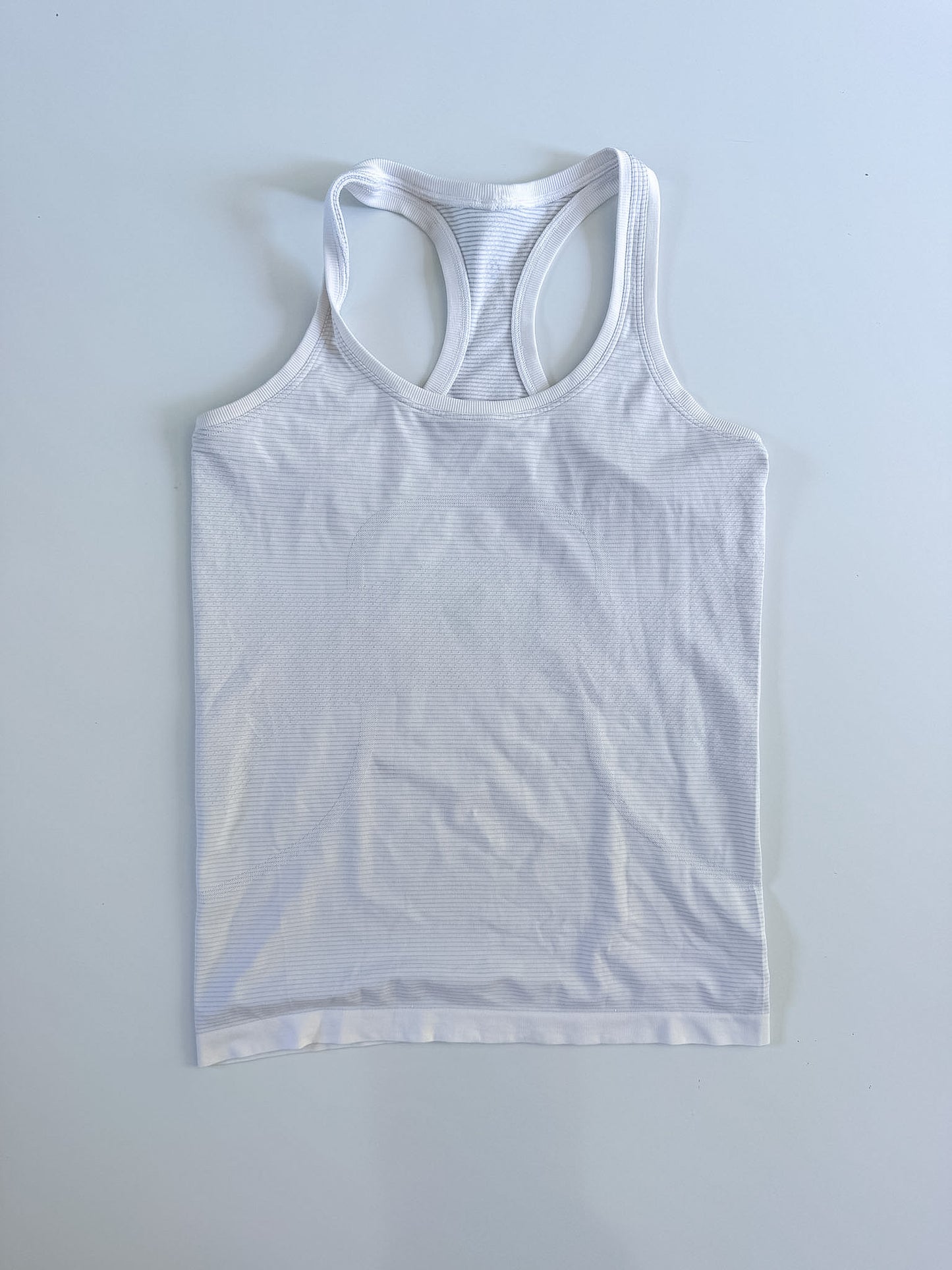 Size 6 White Swiftly Tech Tank 2.0