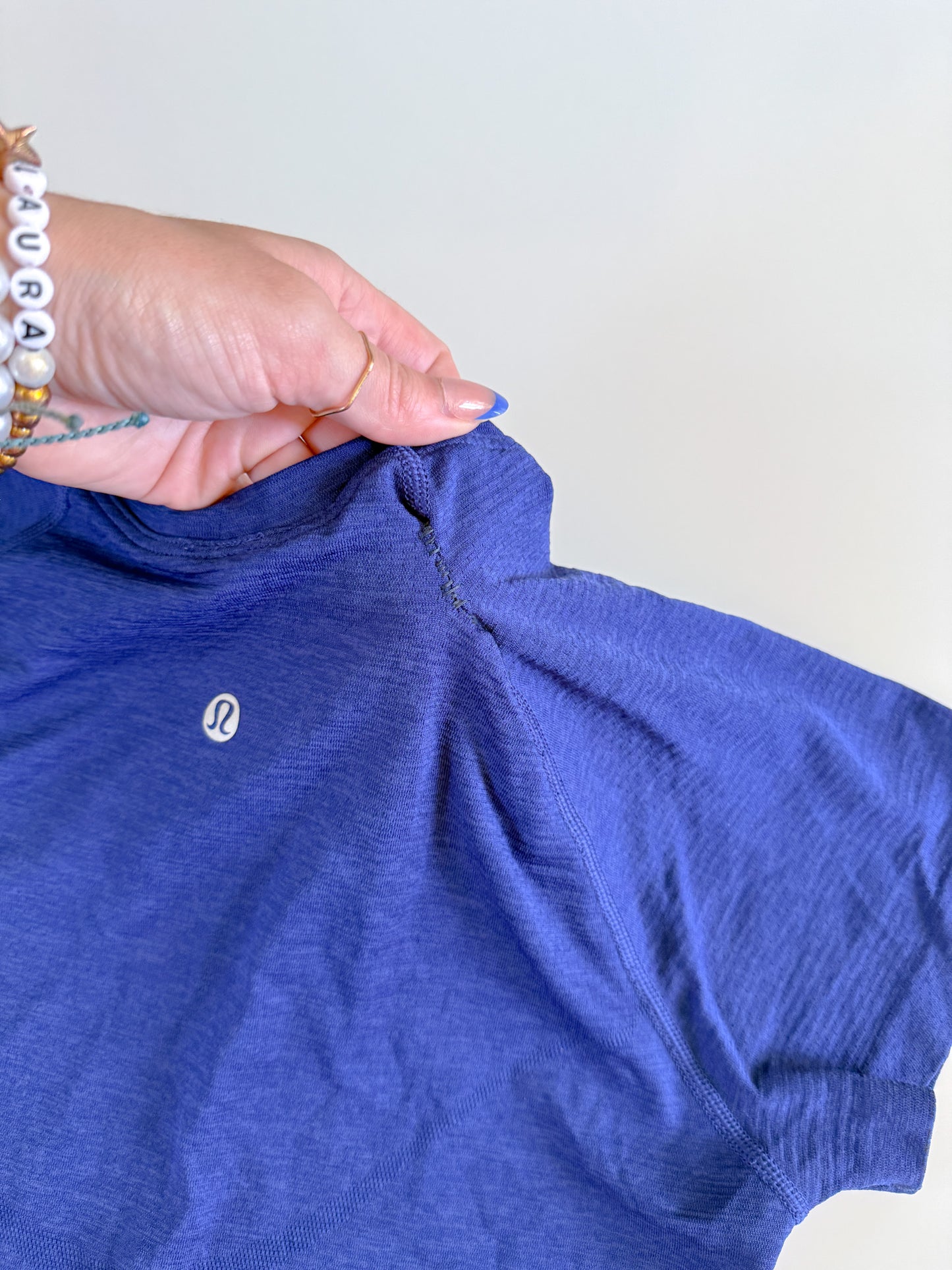 Size 6 Royal Blue Swiftly Tech Short Sleeve crop flaw