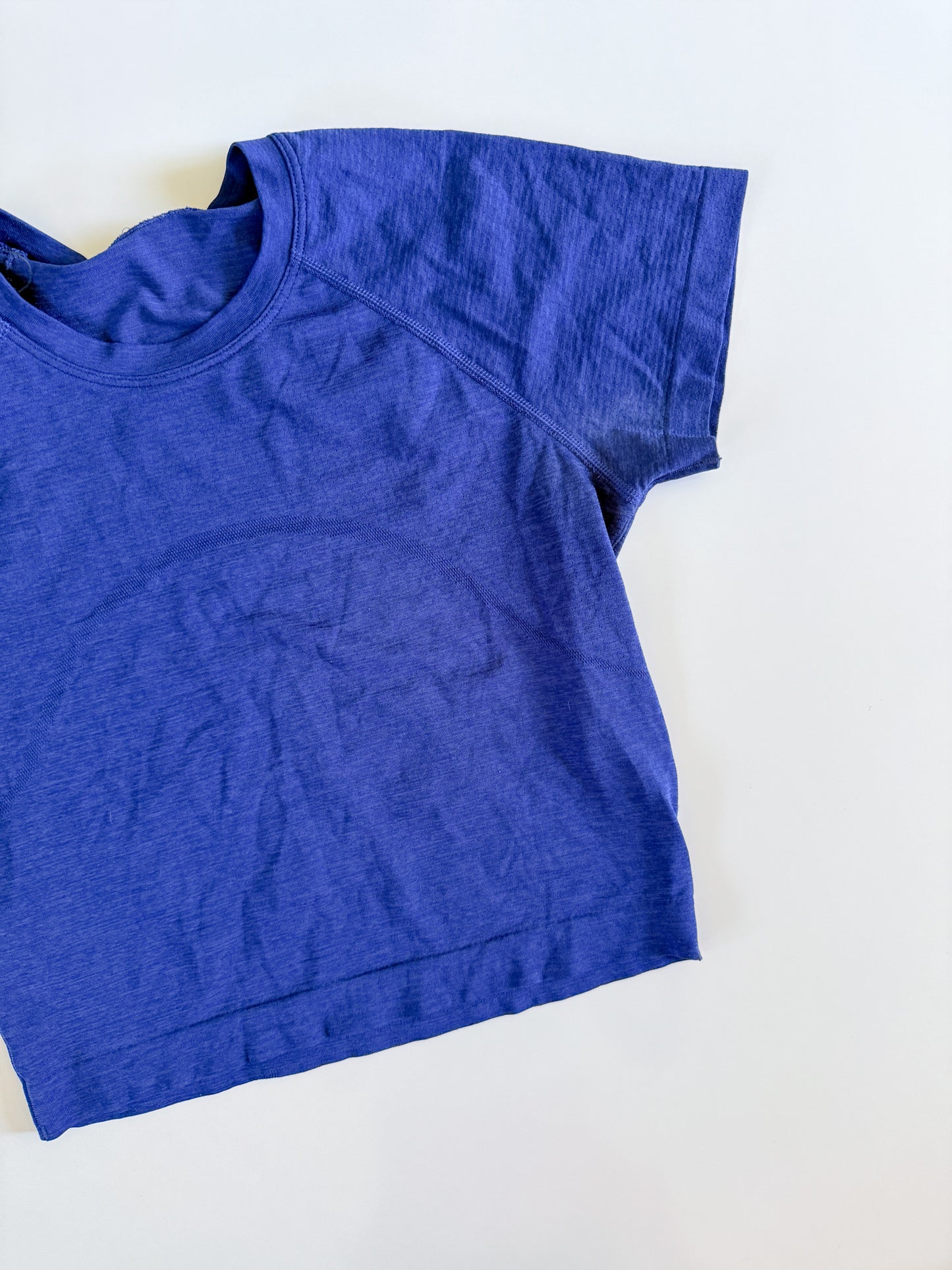 Size 6 Royal Blue Swiftly Tech Short Sleeve crop flaw