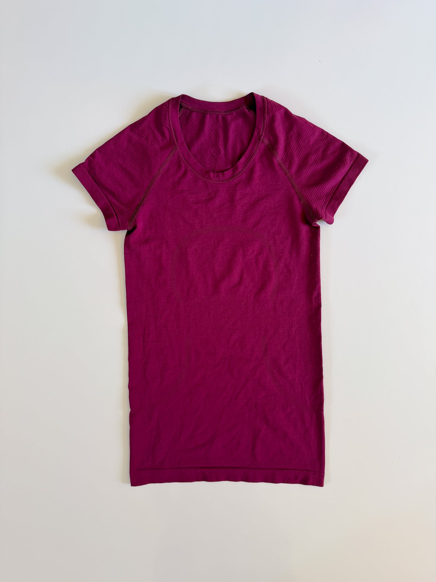 Size 2 Deep Luxe Swiftly Tech Short Sleeve 2.0