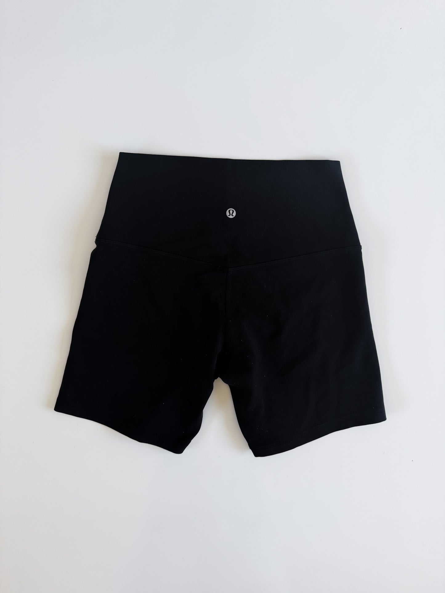 Size 8 Black Align Short 6"