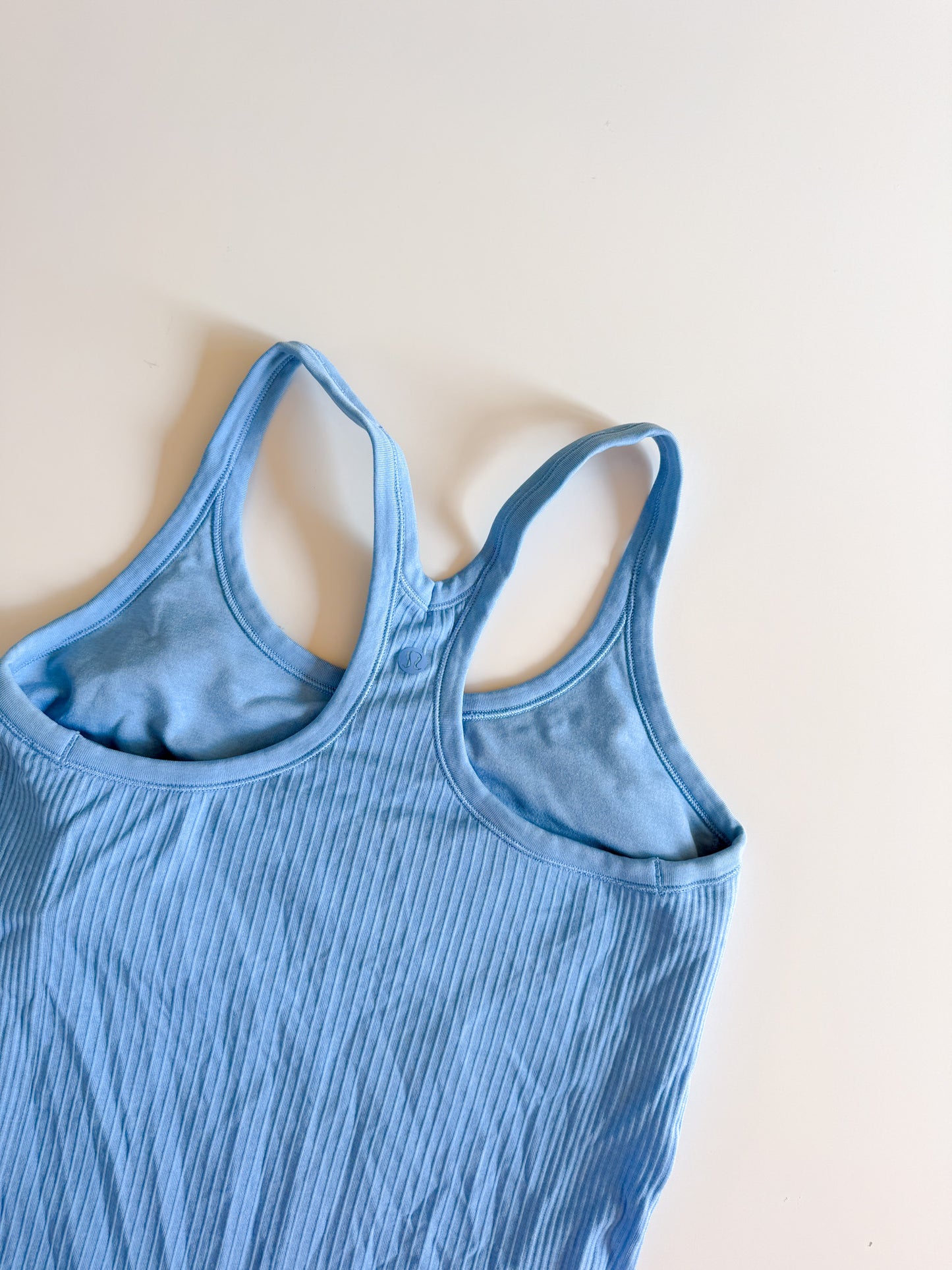 Size 4,6 Aero Blue Ebb To Street Tank