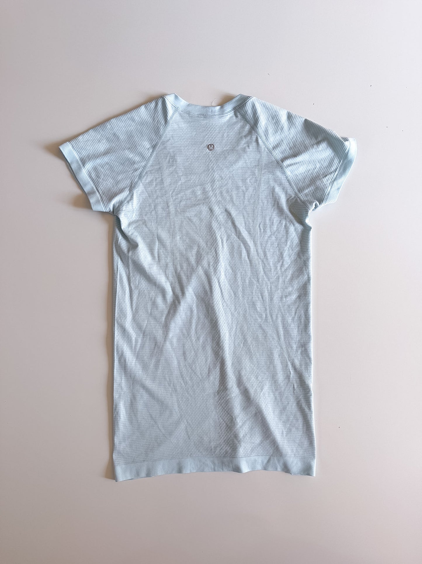 Size 6 RARE Blue Glow Swiftly Tech Short Sleeve 2.0