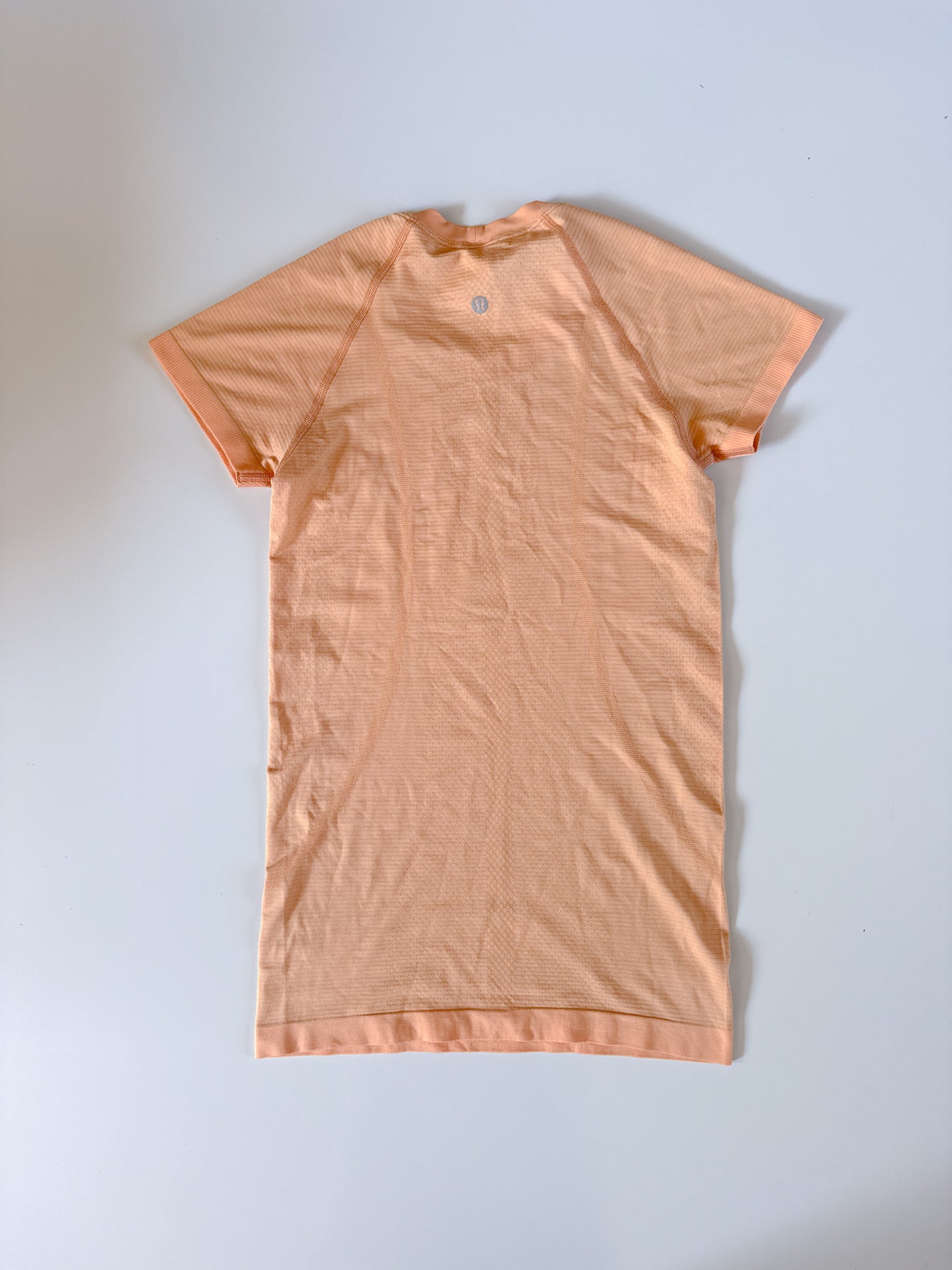 Size 4 Rock Melon Swiftly Tech Short Sleeve 2.0