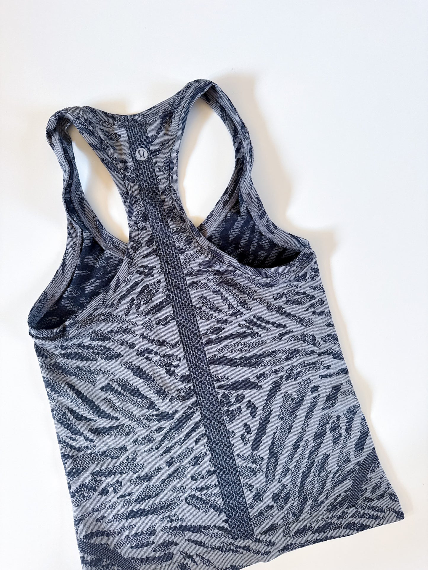Size 2 RARE Zebra Swiftly Tech Tank