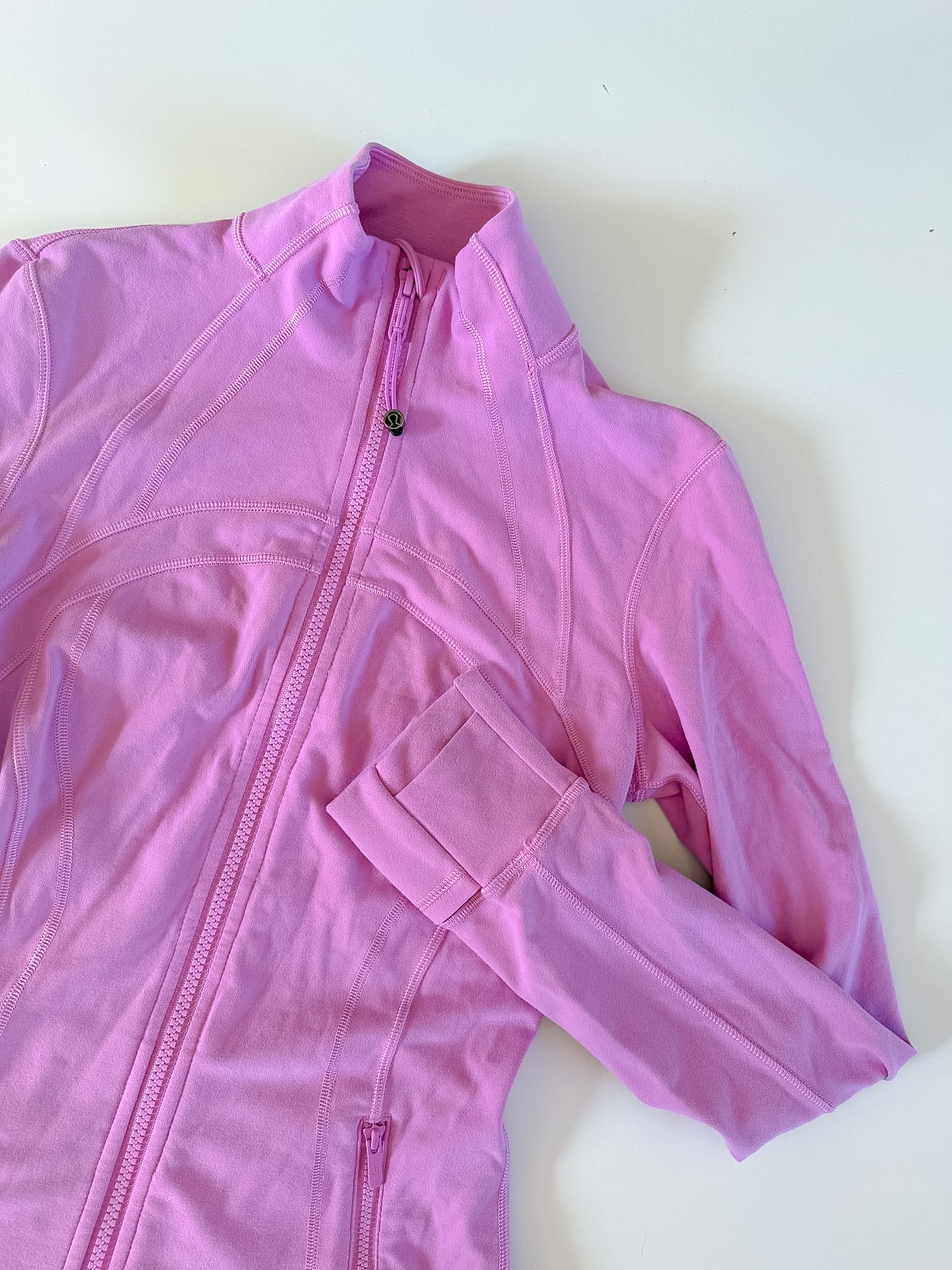 Size 4 RARE Dahlia Mauve Define Jacket