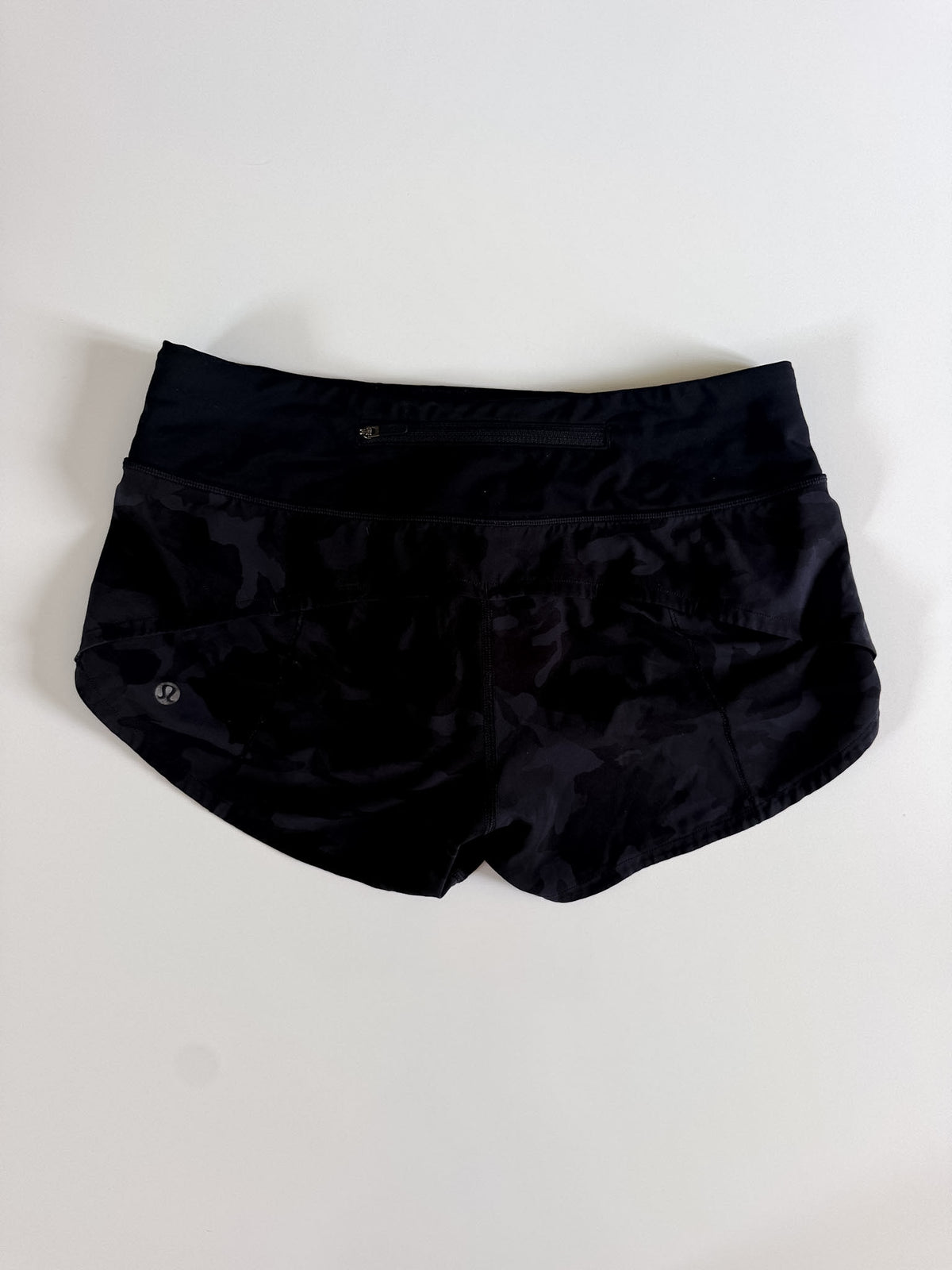 Size 4 Black Camo Speed Up 2.5" flaw