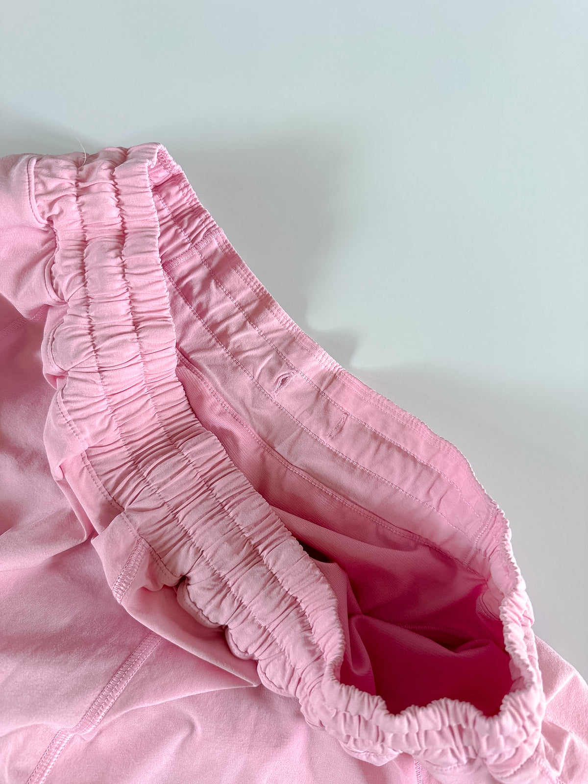 Size 10 RARE Miami PInk Hotty Hot 4" no waistband