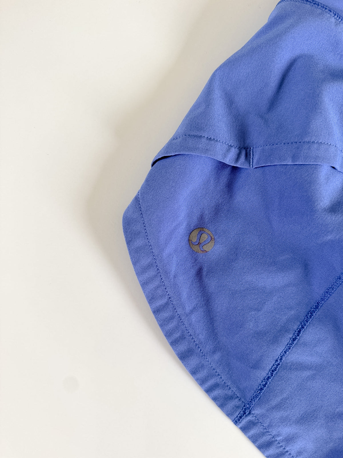 Size 4 RARE Wild Indigo Speed Up 2.5" description