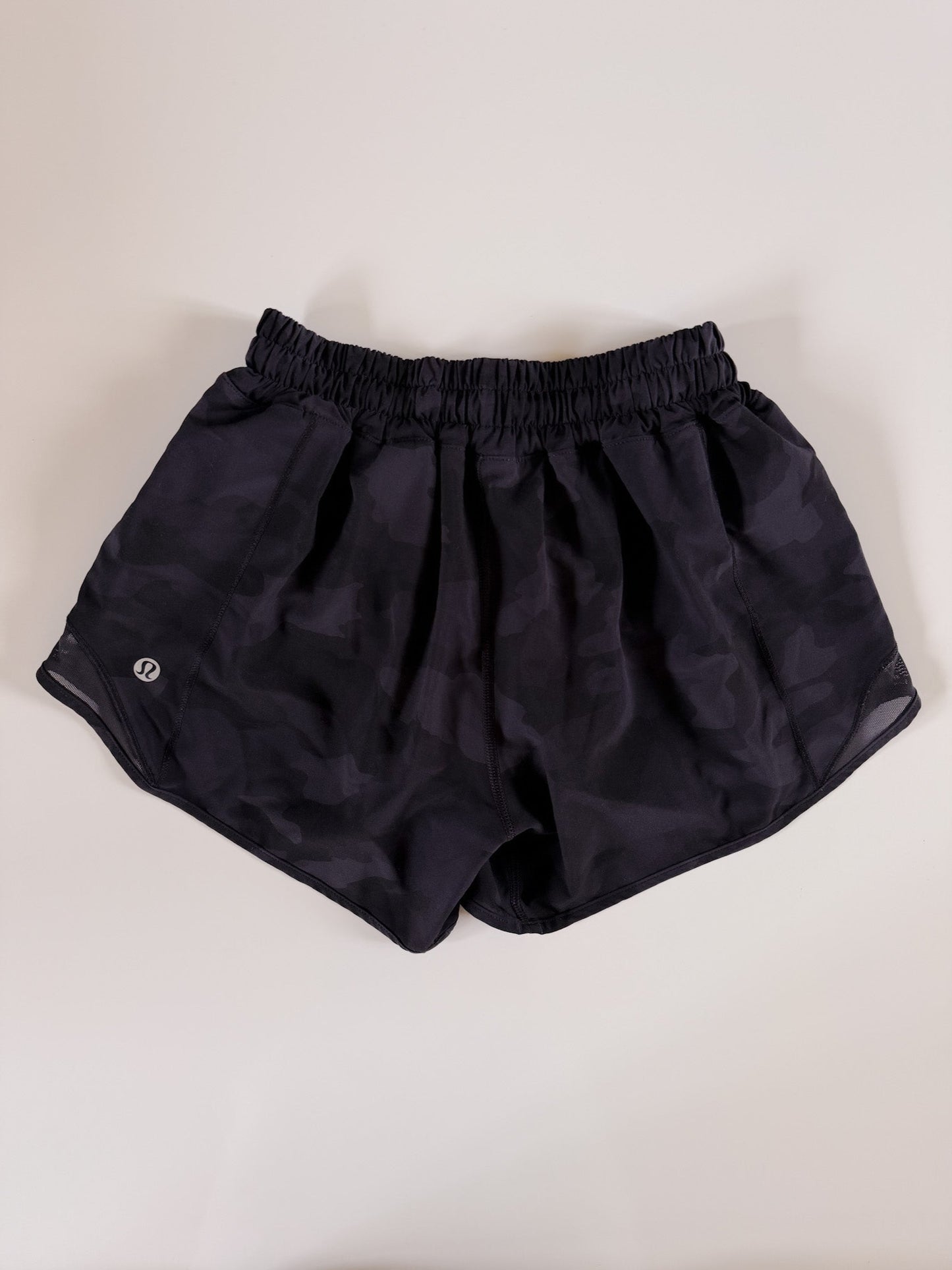 Size 8 Black Camo Hotty Hot 4"