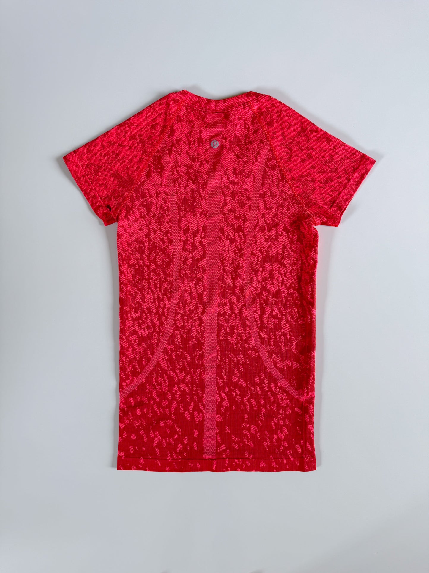 Size 0 RARE Red Cheetah Swiftly Tech Short Sleeve