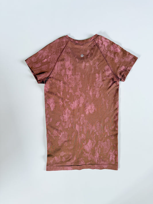 Size 6 Pink/Copper Swiftly Tech Short Sleeve