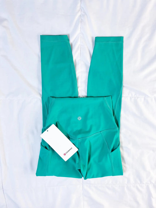 Size 0, 6 Maldives Green Align W/Pockets 25"