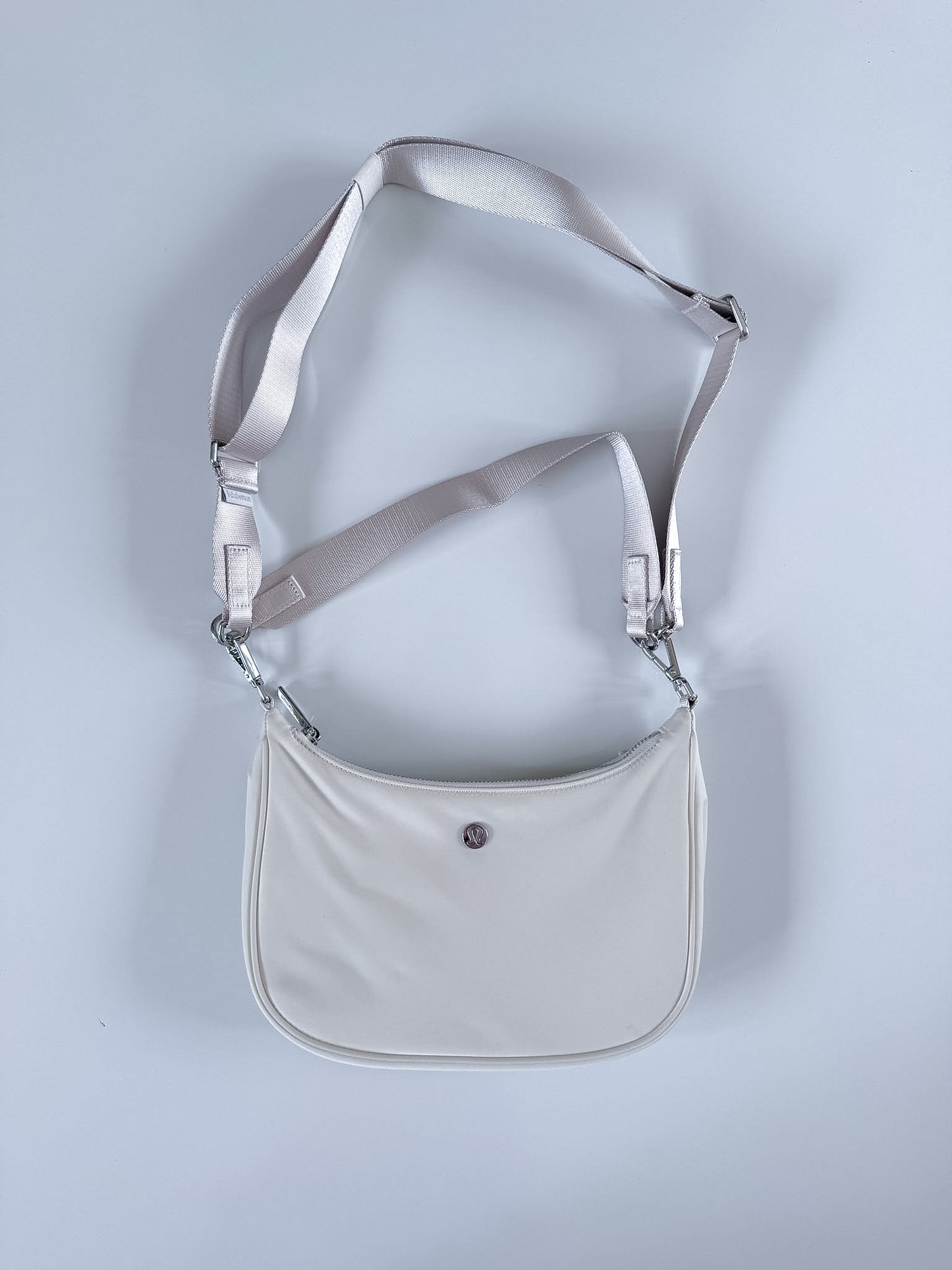Light Ivory/Gold City Essentials Shoulder Bag 3L
