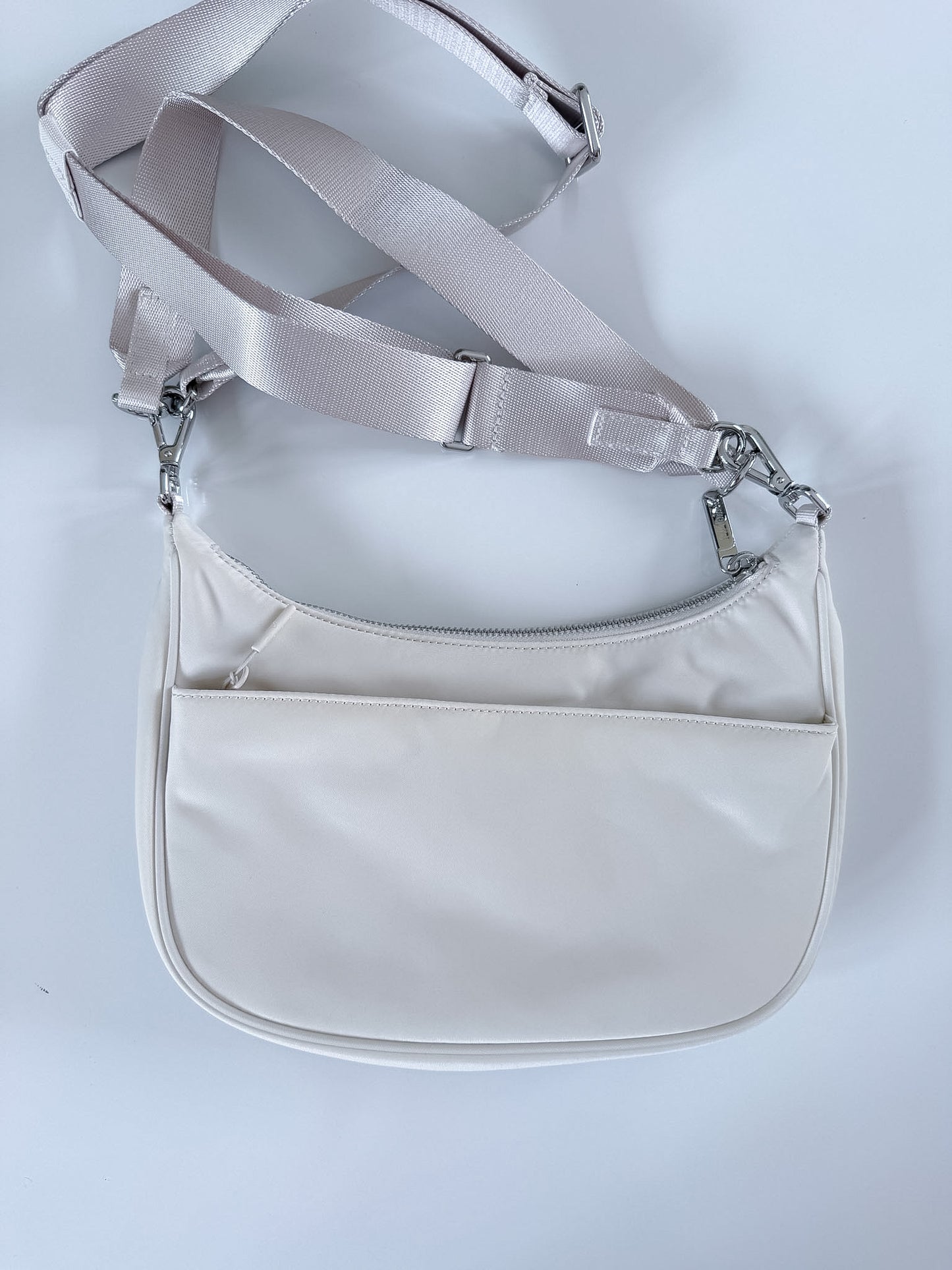 Light Ivory/Gold City Essentials Shoulder Bag 3L