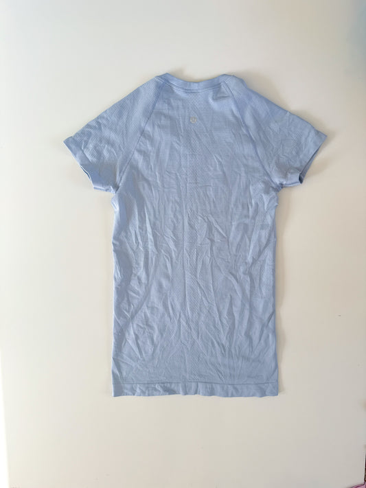 Size 4 Blue Linen Swiftly Tech Short Sleeve 2.0