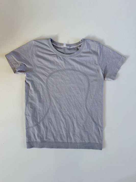 Size 10 Striped Swiftly Relax Tech Short Sleeve 2.0