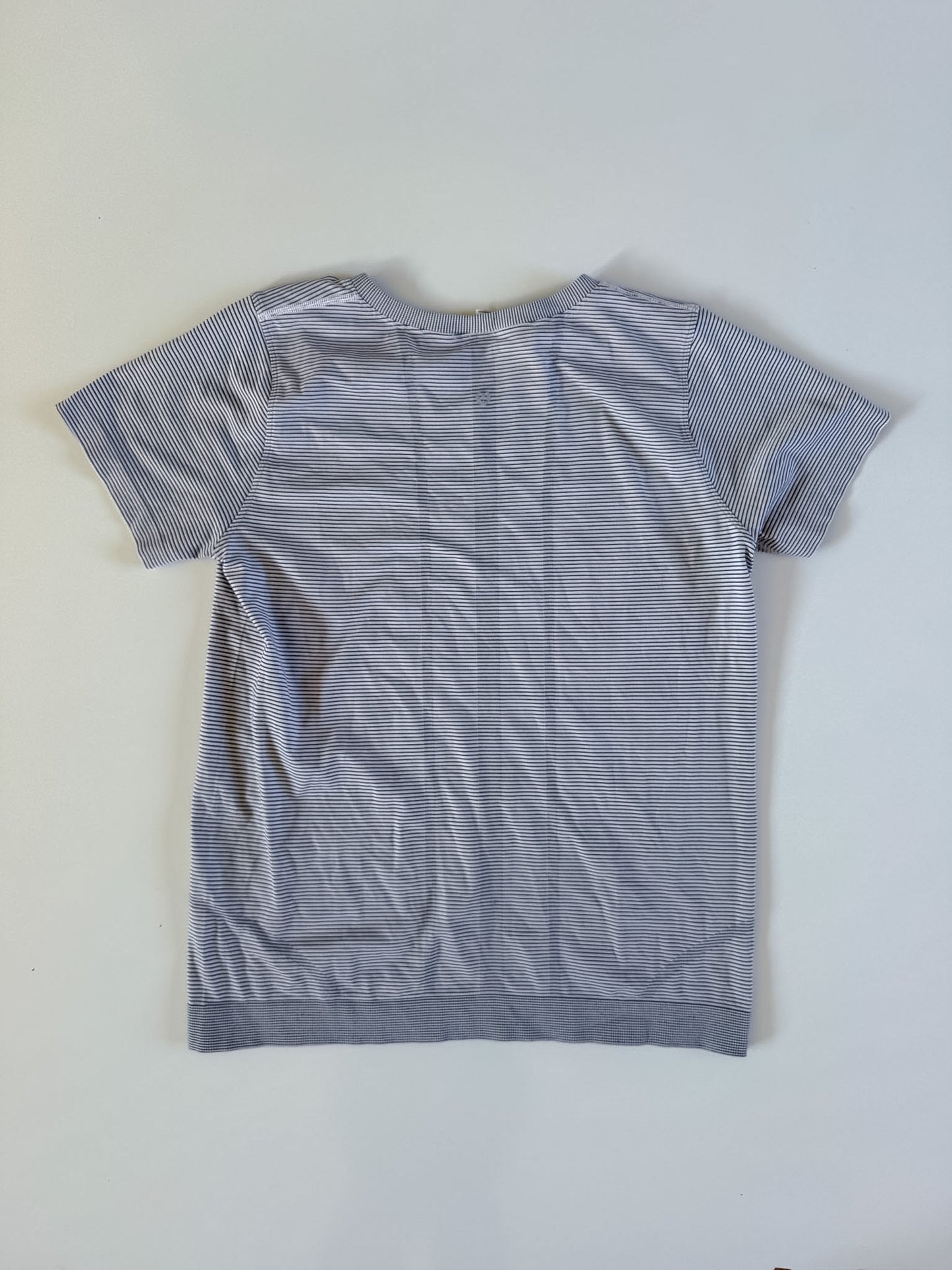 Size 10 Striped Swiftly Relax Tech Short Sleeve 2.0