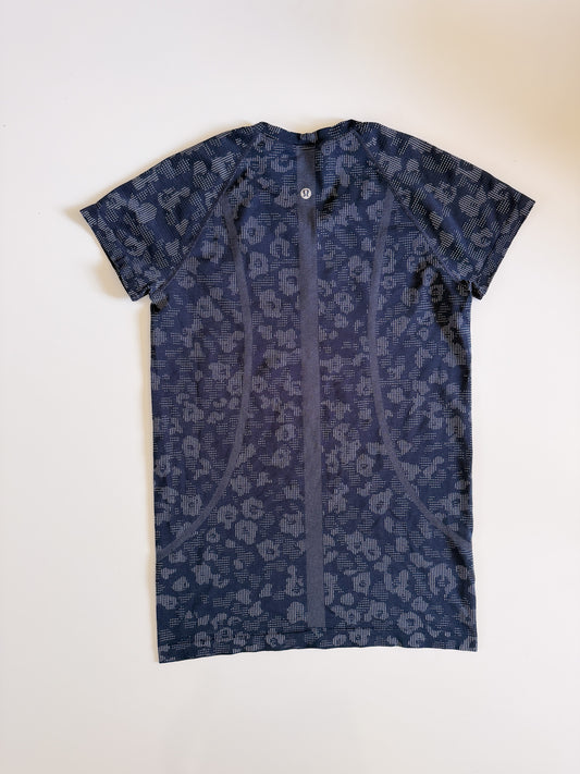 Size 8 RARE Cheetah Swiftly Tech Short Sleeve 2.0