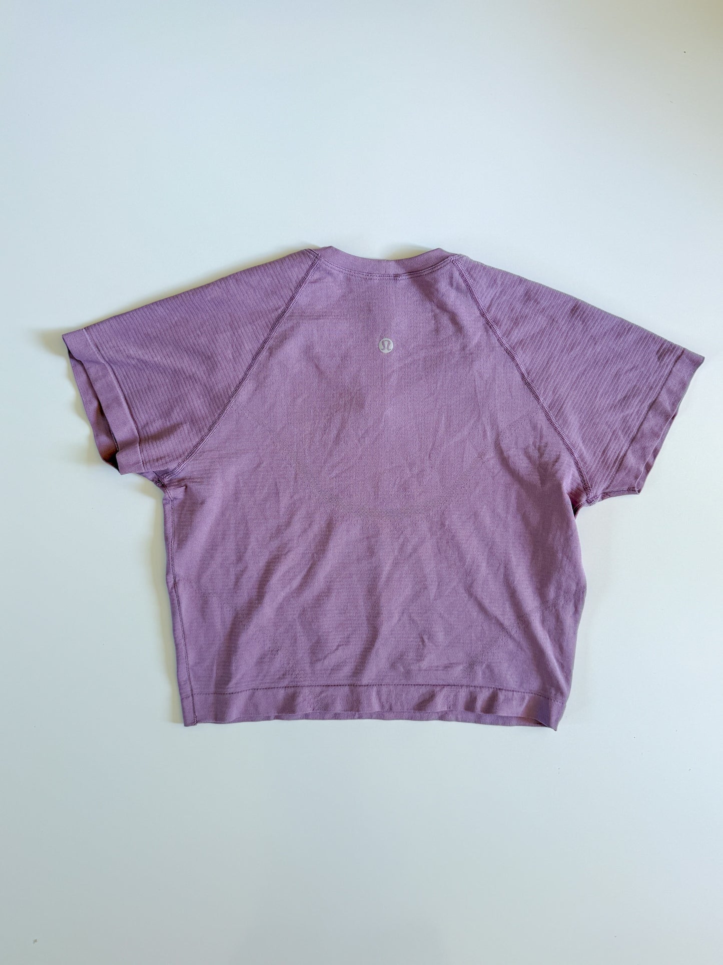 Size 8 Purple Swiftly Tech Cropped Short Sleeve 2.0