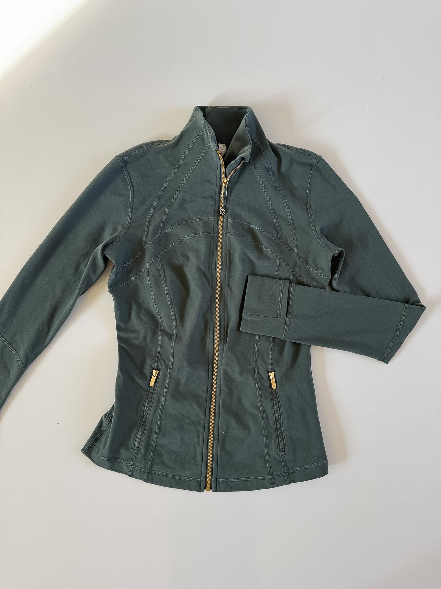 Size 8 RARE Dark Forest/Gold Define Jacket