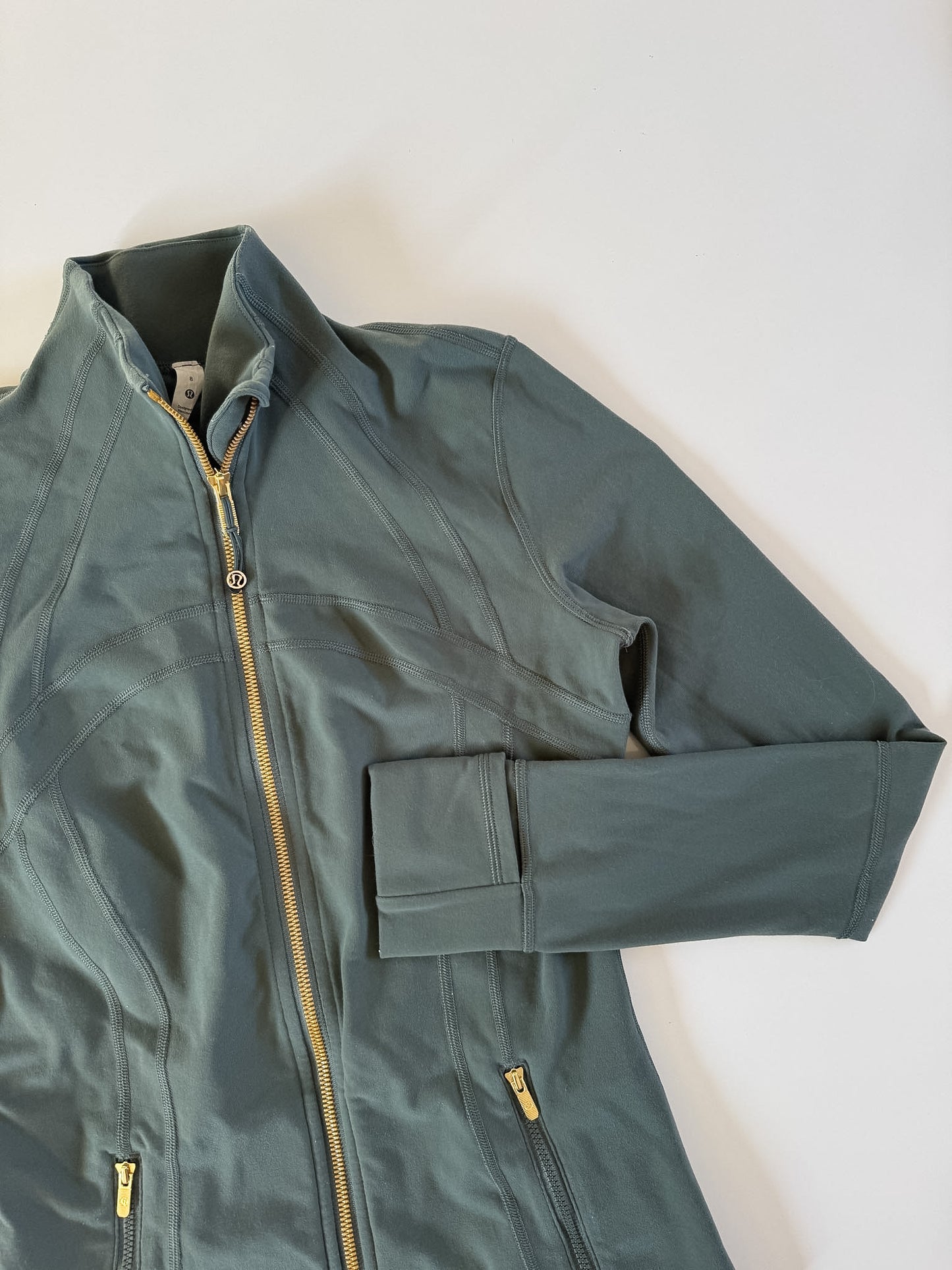 Size 8 RARE Dark Forest/Gold Define Jacket