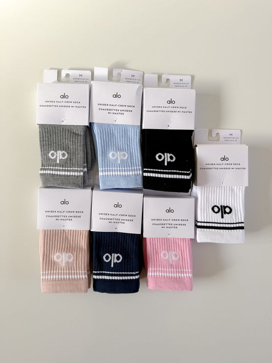 AIo Unisex Half-Crew Throwback Socks