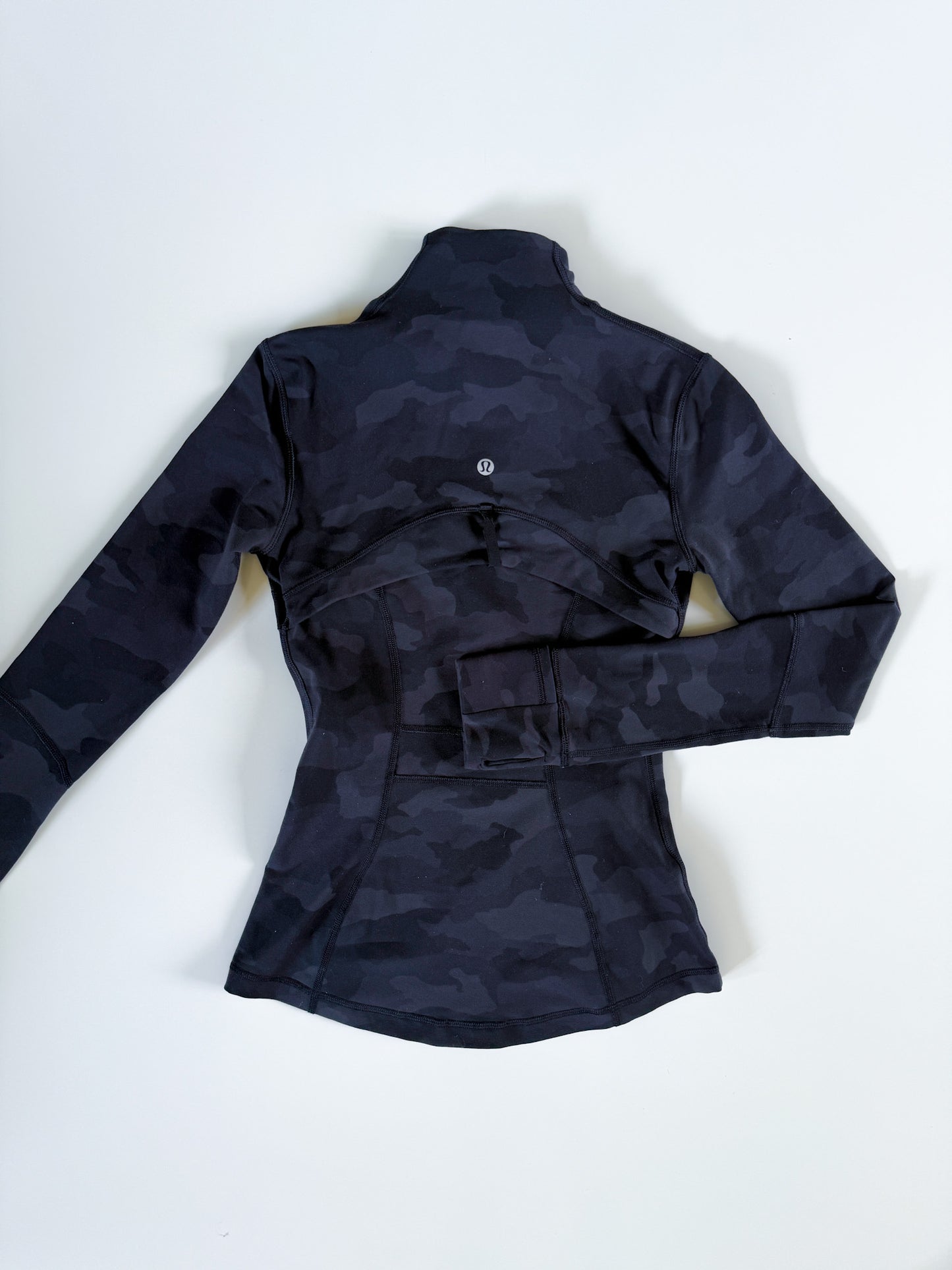 Size 2 Black Camo Define Jacket