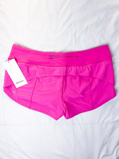 Size 12 NWT Sonic Pink Speed Up 2.5"