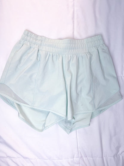 Size 4 Delicate Mint Hotty Hot 4"